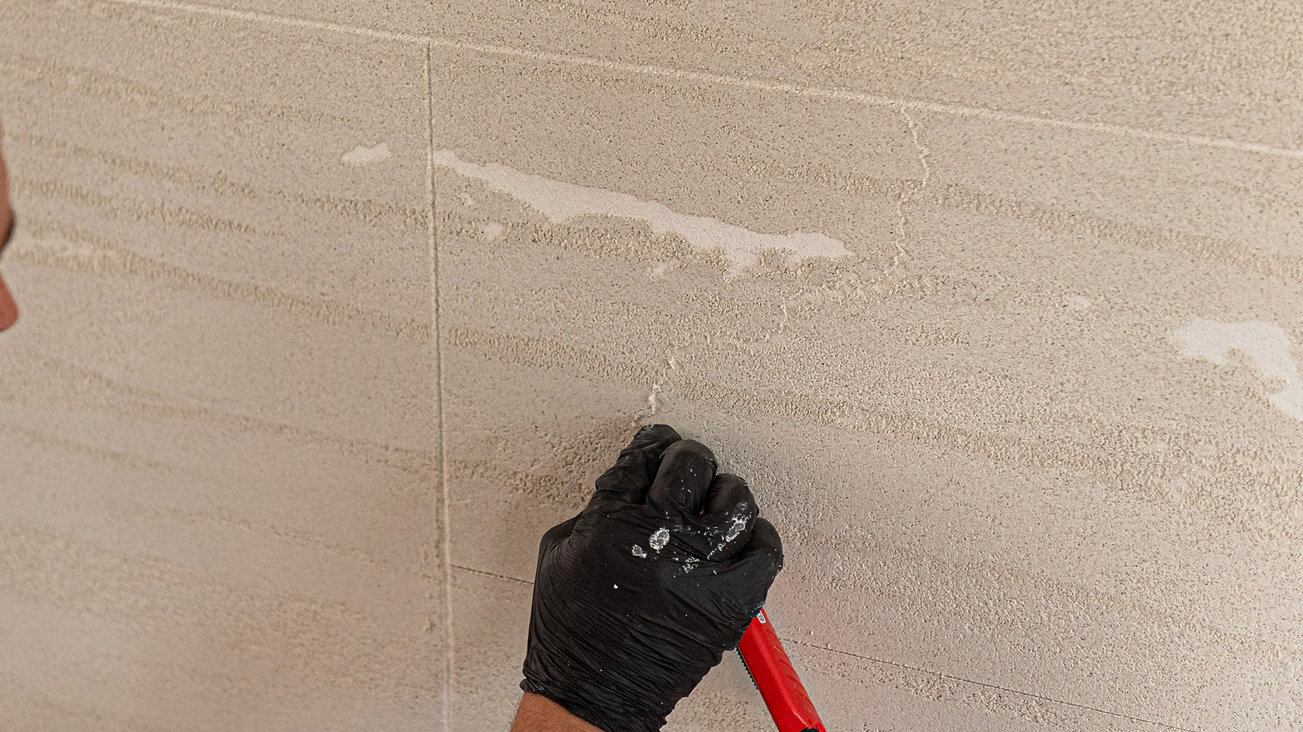 imitacja pęknięć na piaskowcu