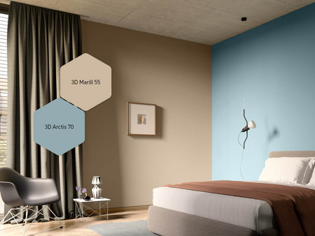 Schlafzimmer mit Wandbild, Bett und Einrichtung in den Trendfarben 3D Marill 55 und 3D Arctis 70 gestaltet.