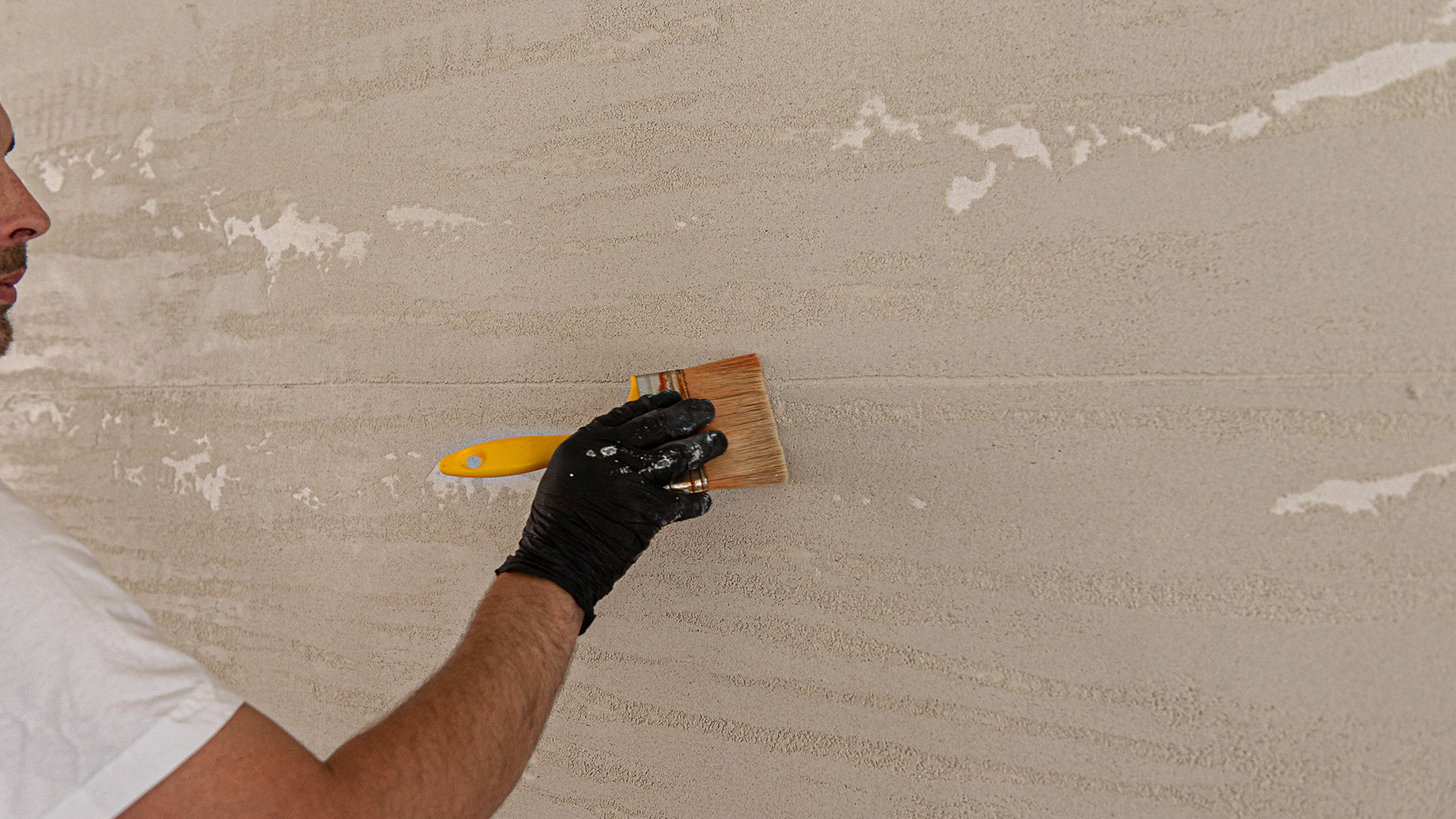 czyszczenie szczelin po wycinaniu imitacji piaskowca