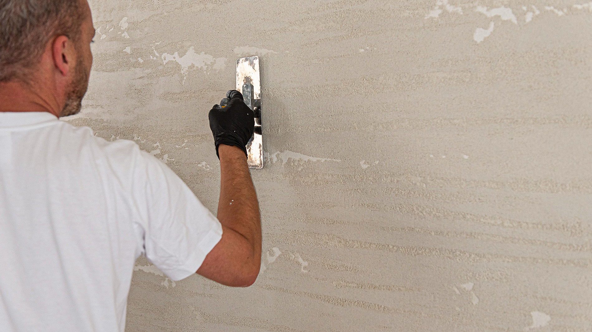 imitacja piaskowca wygładzanie ściany