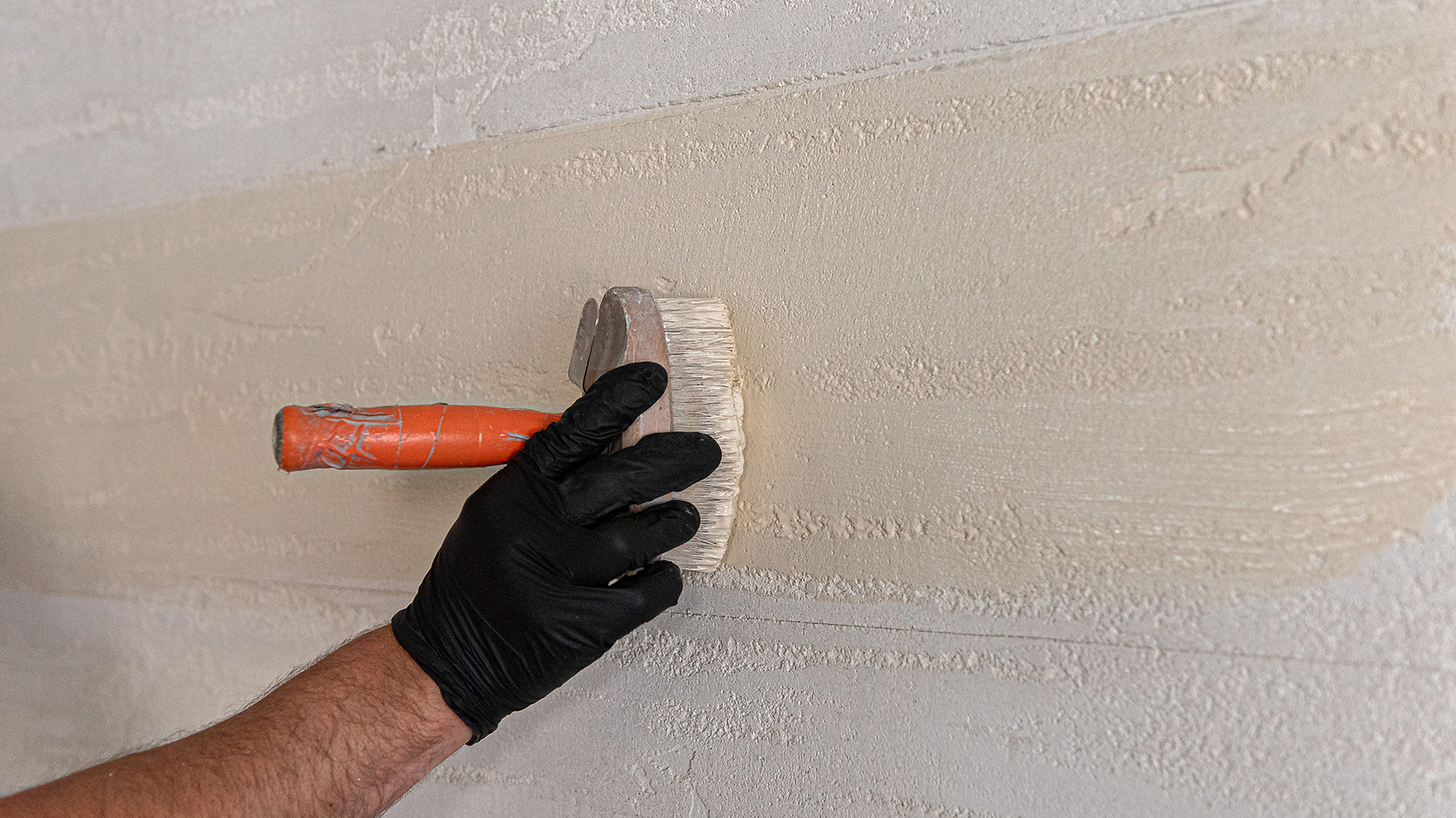 malowanie imitacji piaskowca