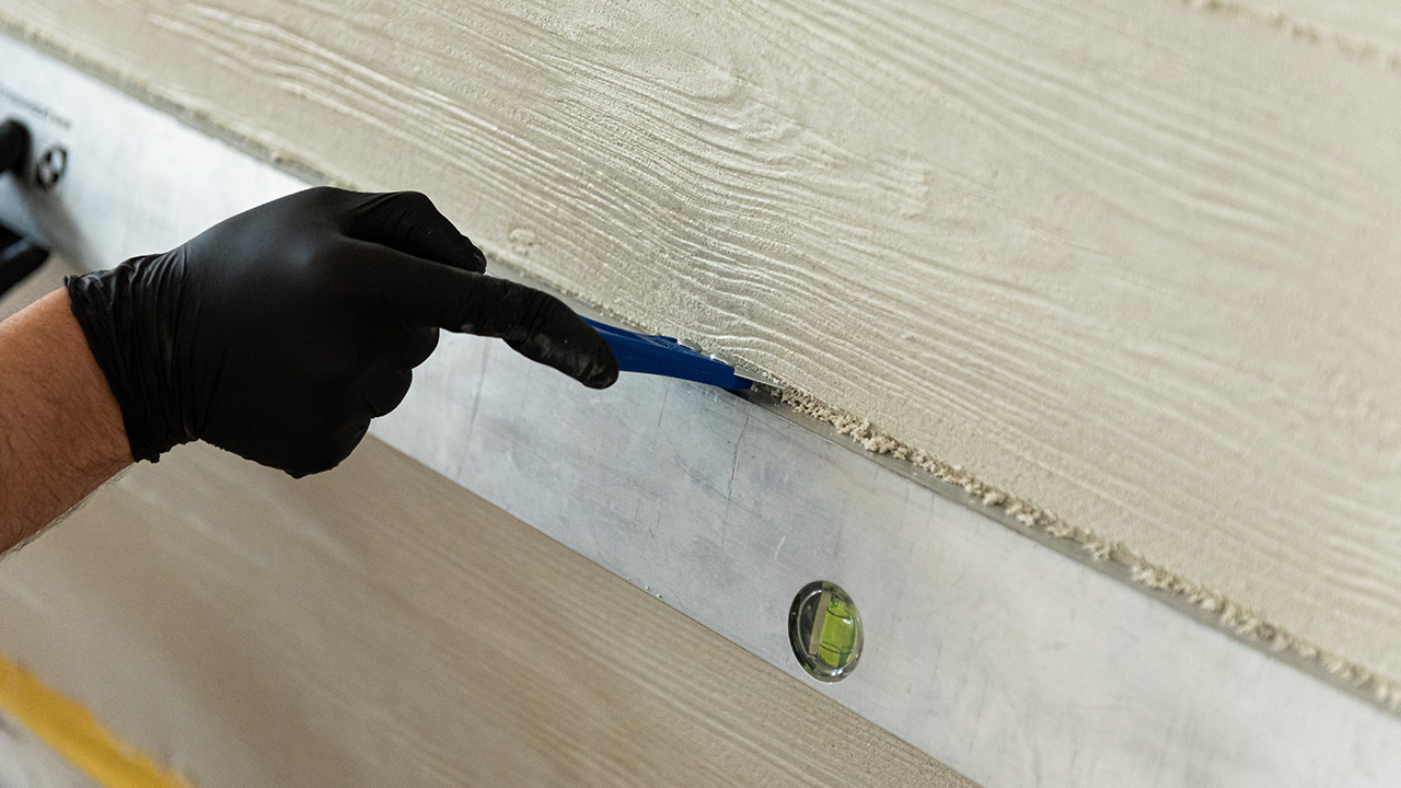 odznaczenie pojedynczych desek na elewacji