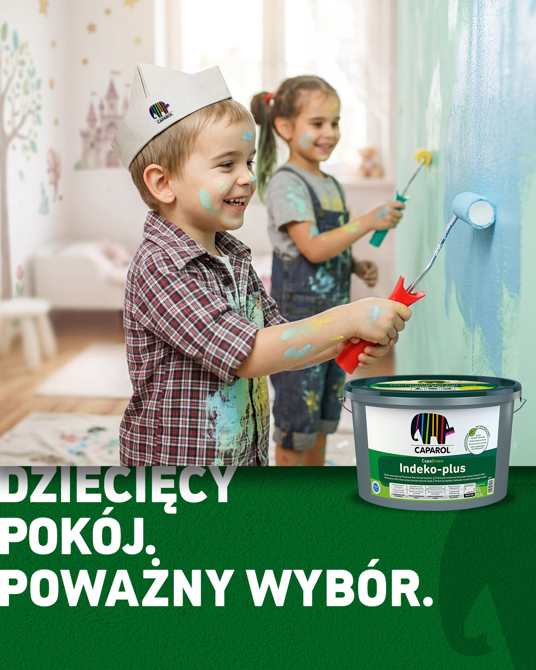 dzieci malujące ścianę farbą pokój malowany dziecka